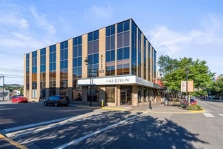 More details for 3100 30 Av, Vernon, BC - Office for Sale