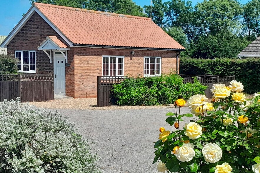 Main Rd, Welton Le Marsh for sale - Building Photo - Image 3 of 16