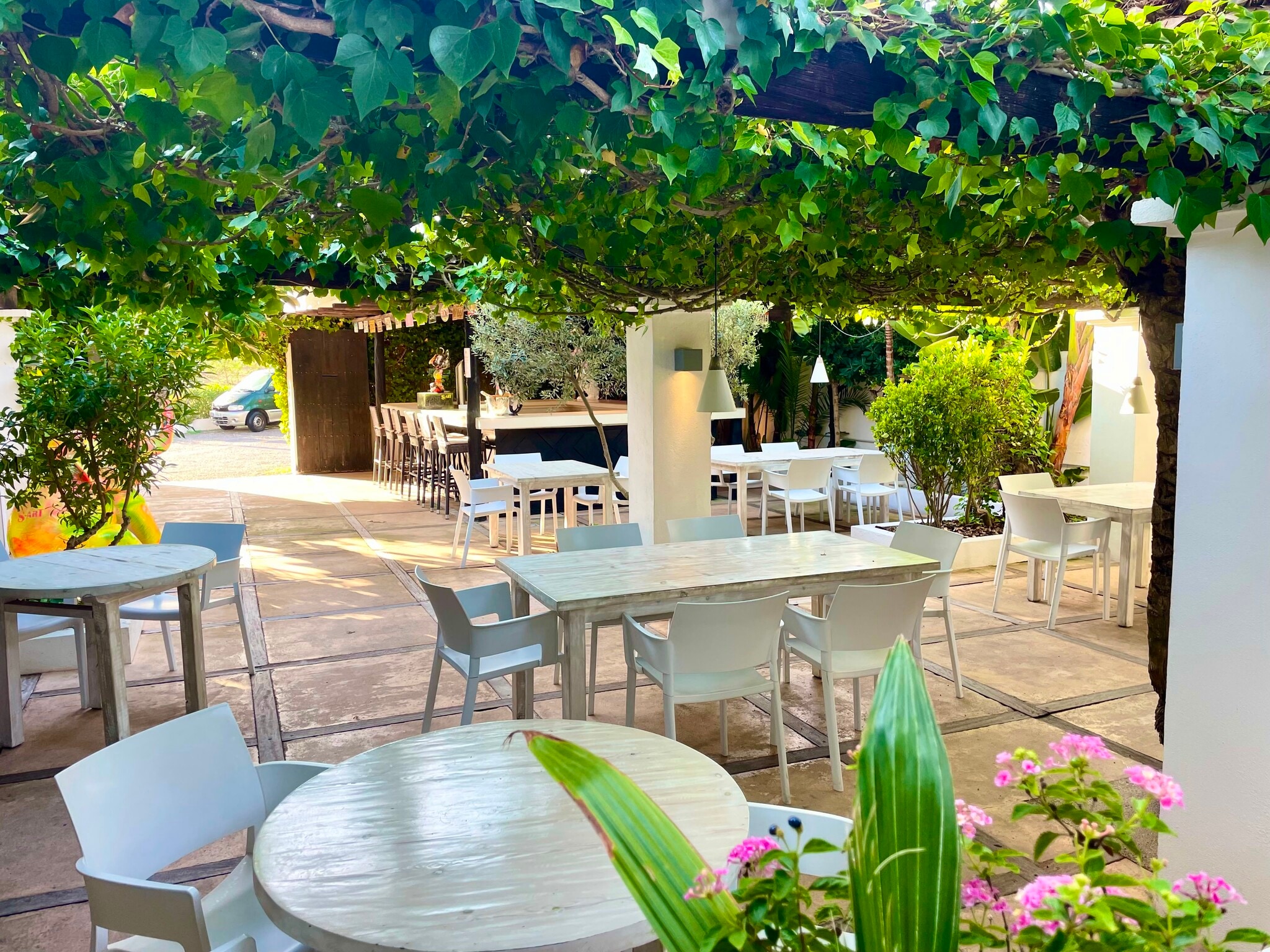 Retail in Santa Eulària des Riu, Islas Baleares for sale Building Photo- Image 1 of 15