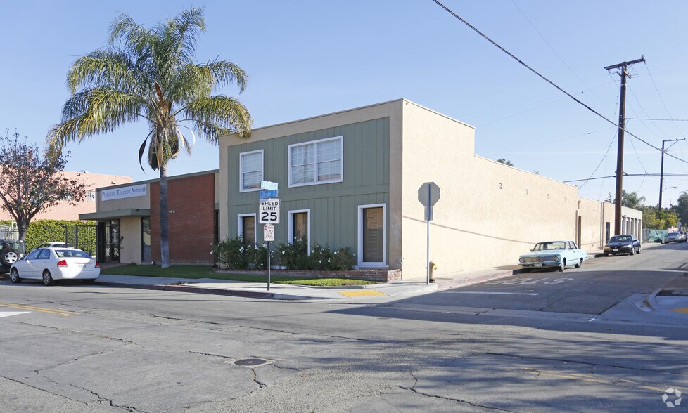 1400-1406 Obispo Ave, Long Beach, CA for rent - Building Photo - Image 1 of 6