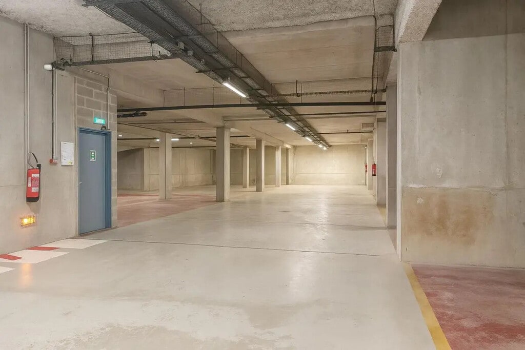 Location Entrepôt 450 m² - Photo 1