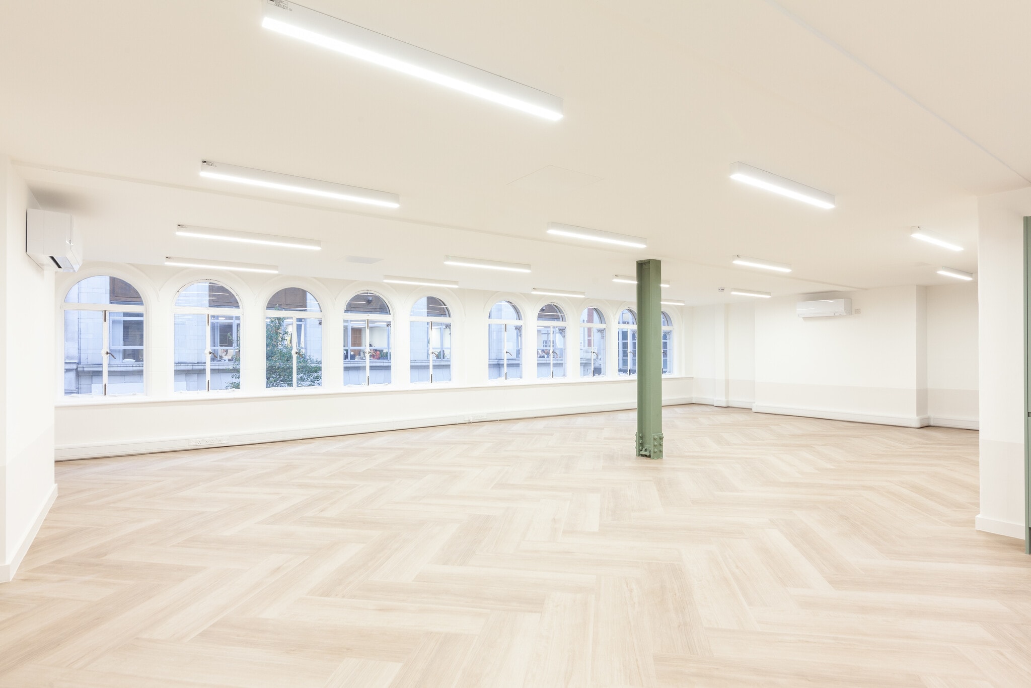 36-38 Mortimer St, London to rent Building Photo- Image 1 of 10