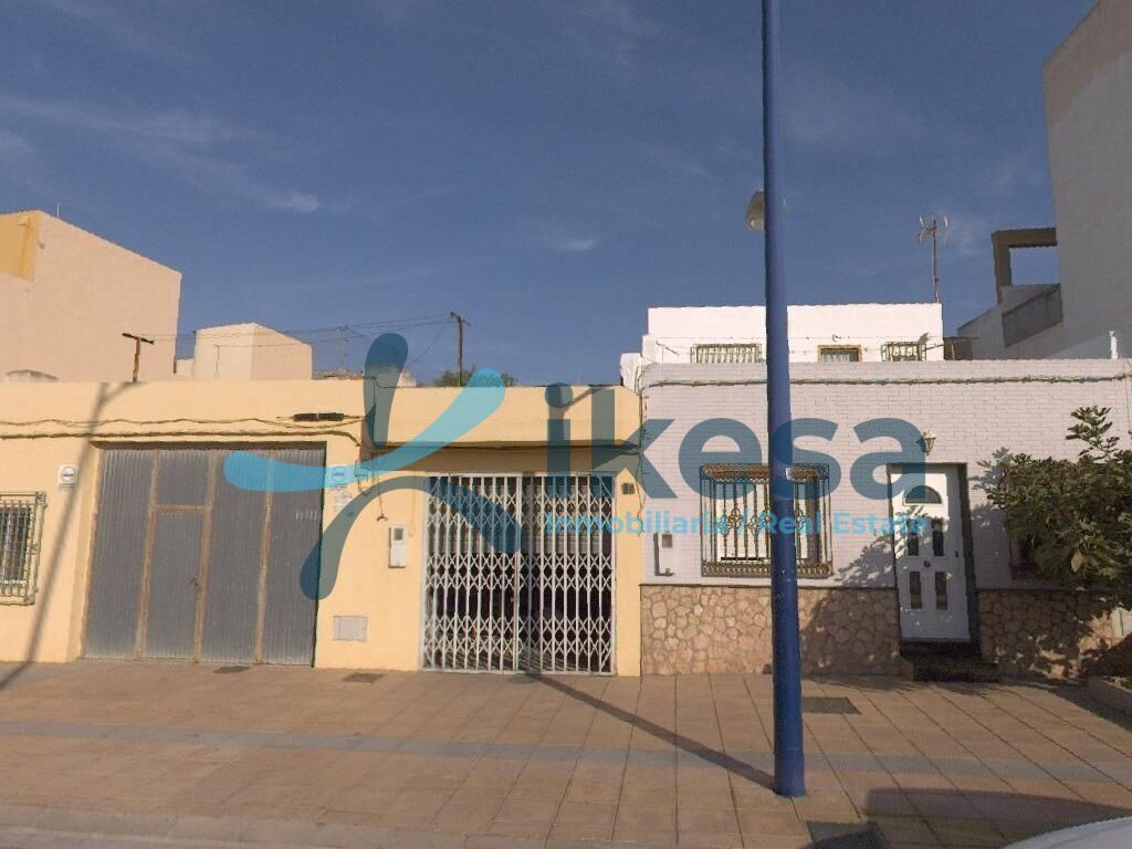 Industrial in Almería, Almería for sale Building Photo- Image 1 of 2