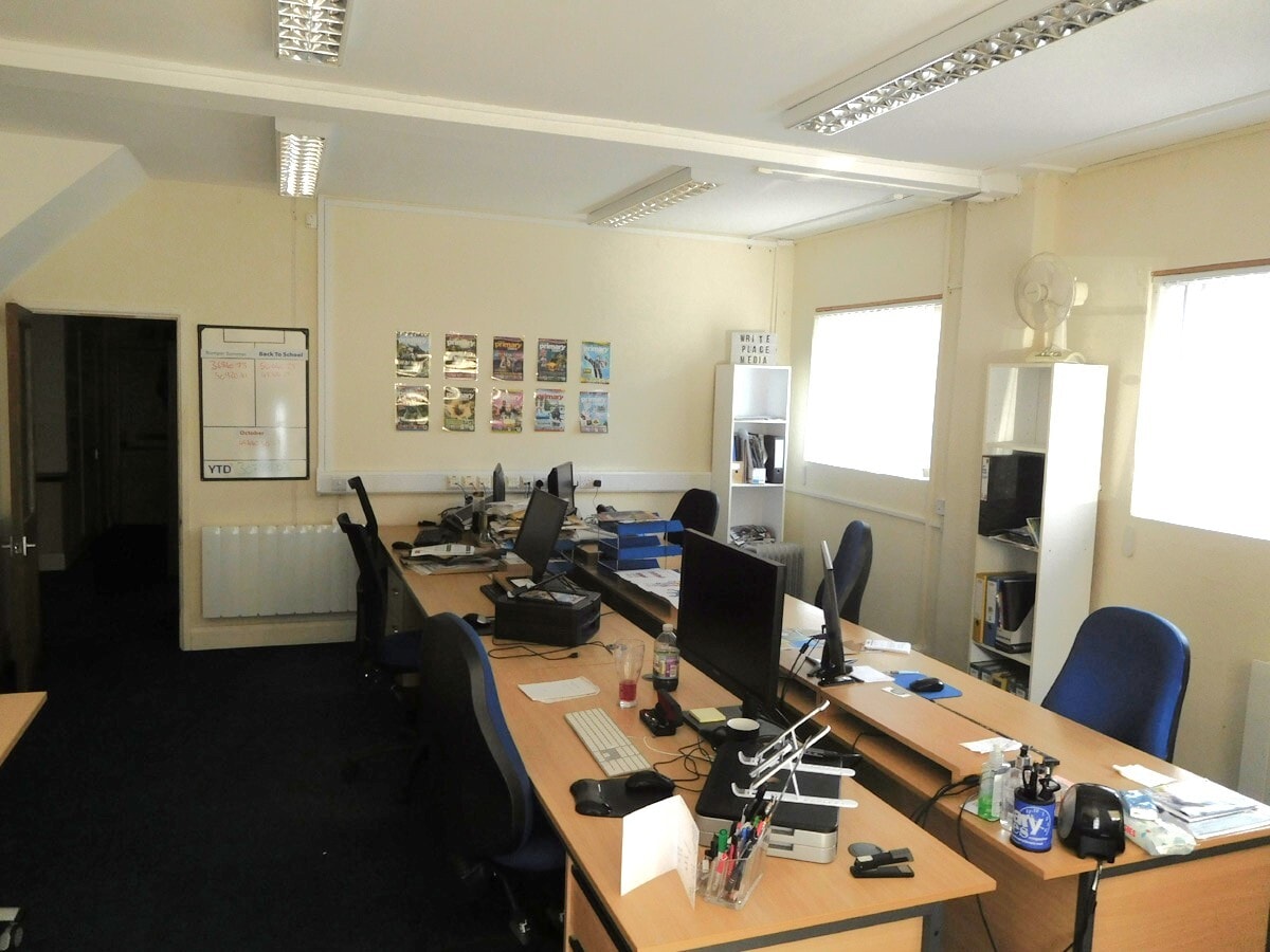 1 Churchill Close, Kenton to rent Interior Photo- Image 1 of 3