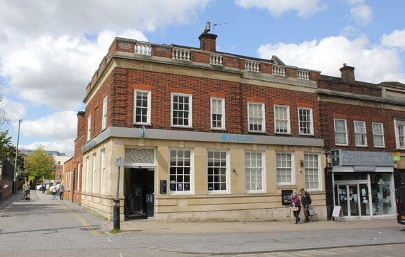 110-112 Woodcote Rd, Wallington to rent Building Photo- Image 1 of 2