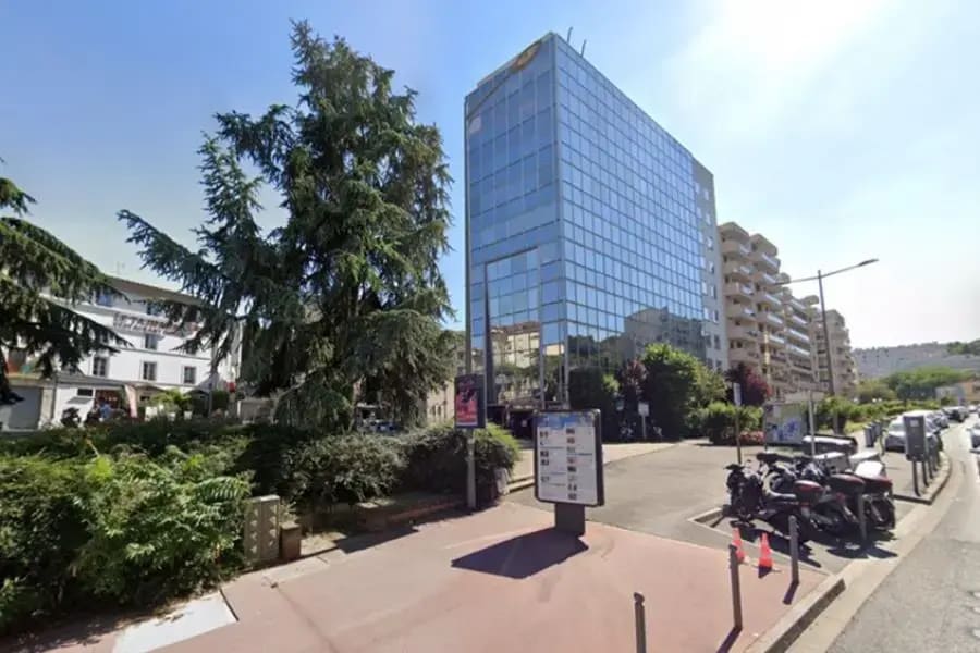 123 Grande Rue, Sèvres for sale Primary Photo- Image 1 of 2