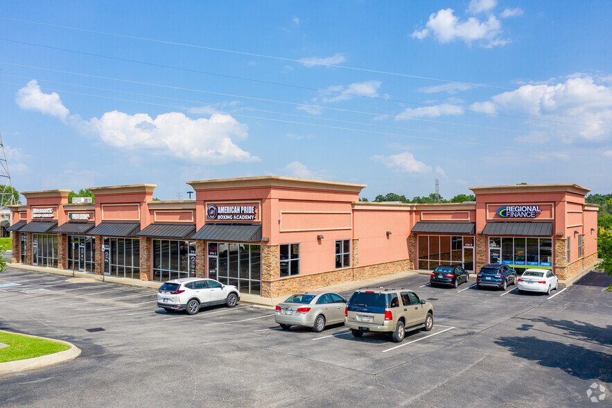 1719 Wilma Rudolph Blvd, Clarksville, TN for sale - Primary Photo - Image 1 of 1