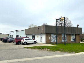 6909 Seybold Rd, Madison, WI for rent Building Photo- Image 1 of 9