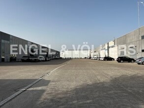 Industrial in Montornès del Vallès, Barcelona to rent Interior Photo- Image 2 of 14