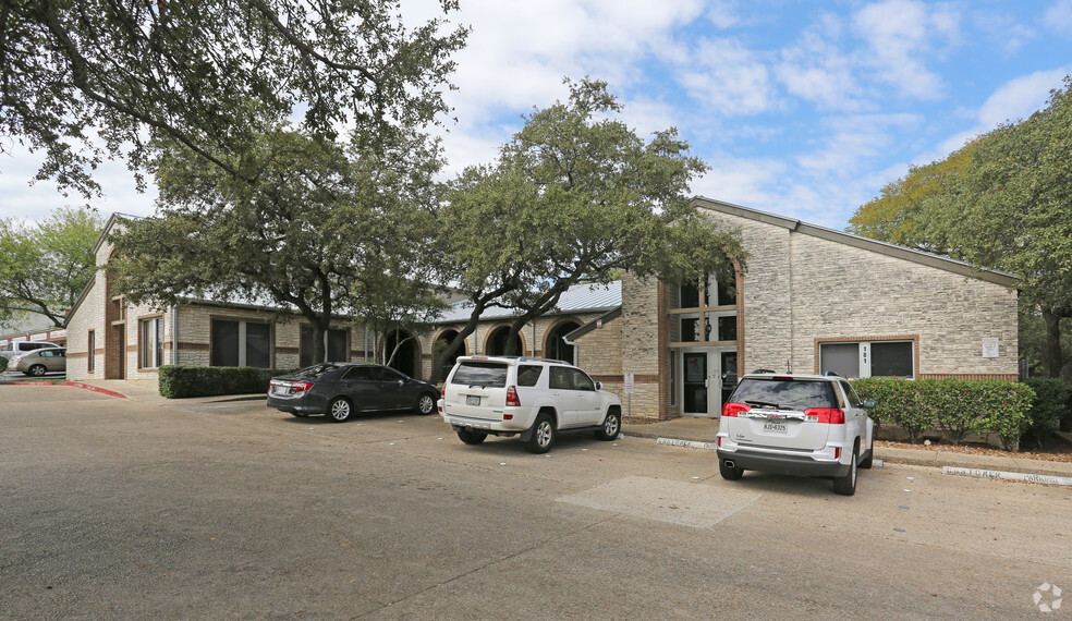 4939 DeZavala Rd, San Antonio, TX for sale - Primary Photo - Image 1 of 1