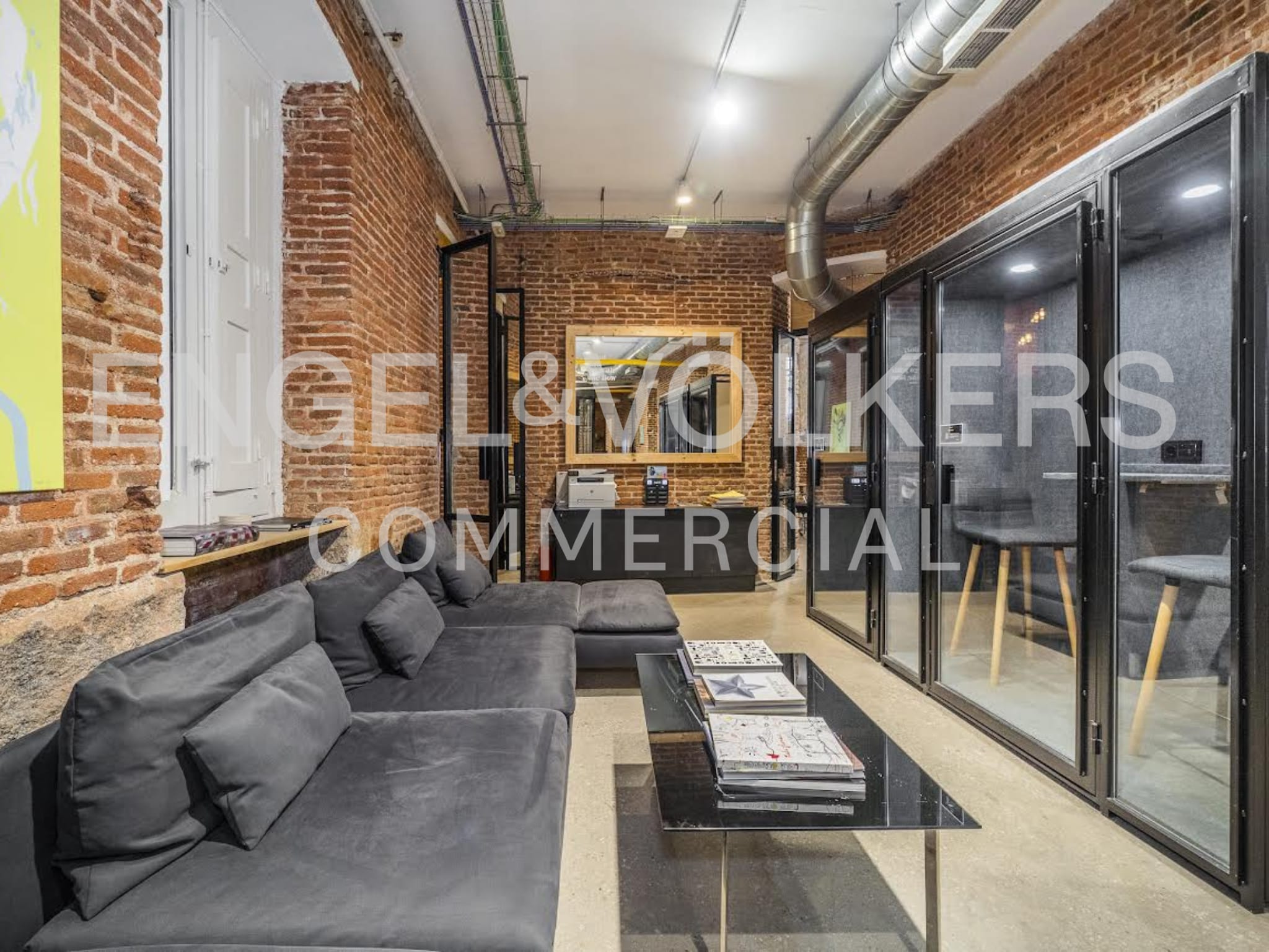Office in Madrid, Madrid to rent Interior Photo- Image 1 of 12