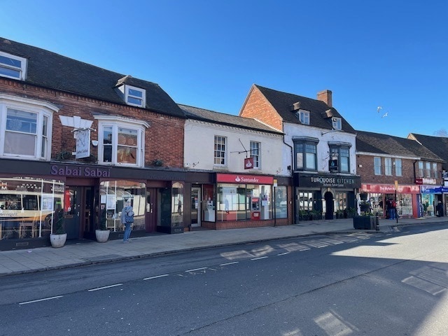 21 Wood St, Stratford Upon Avon to rent - Building Photo - Image 2 of 4