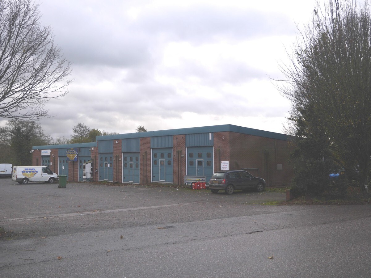 Unit 2 , Kingsmill Industrial Estate, Cullompton, UK