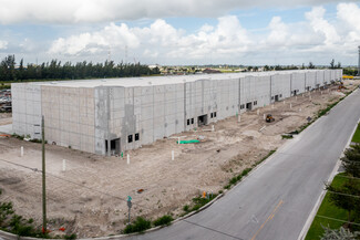 More details for 10900 NW 146th St, Hialeah Gardens, FL - Industrial for Rent