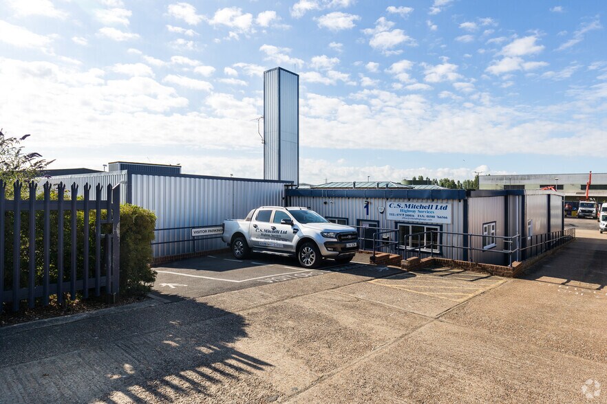 Brunswick Rd, Ashford for sale - Primary Photo - Image 1 of 1