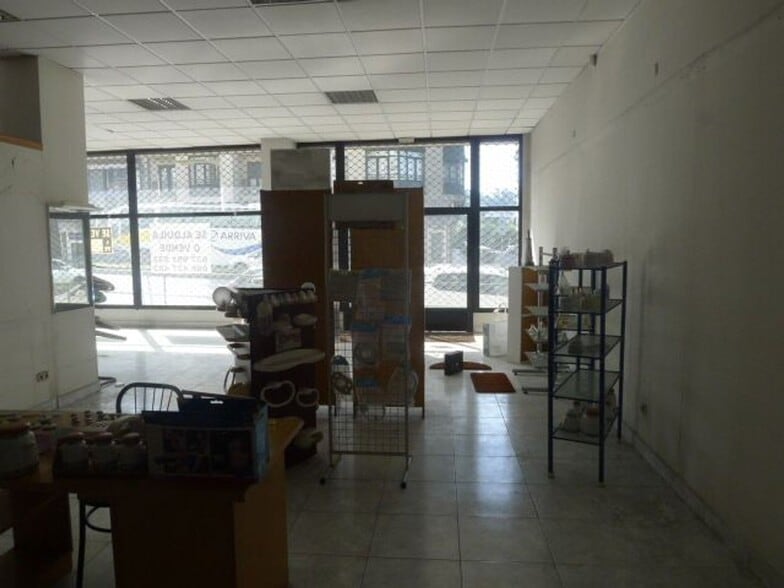 Avenida de Rosalía de Castro, 74, Ames, La Coruna to rent - Interior Photo - Image 2 of 15