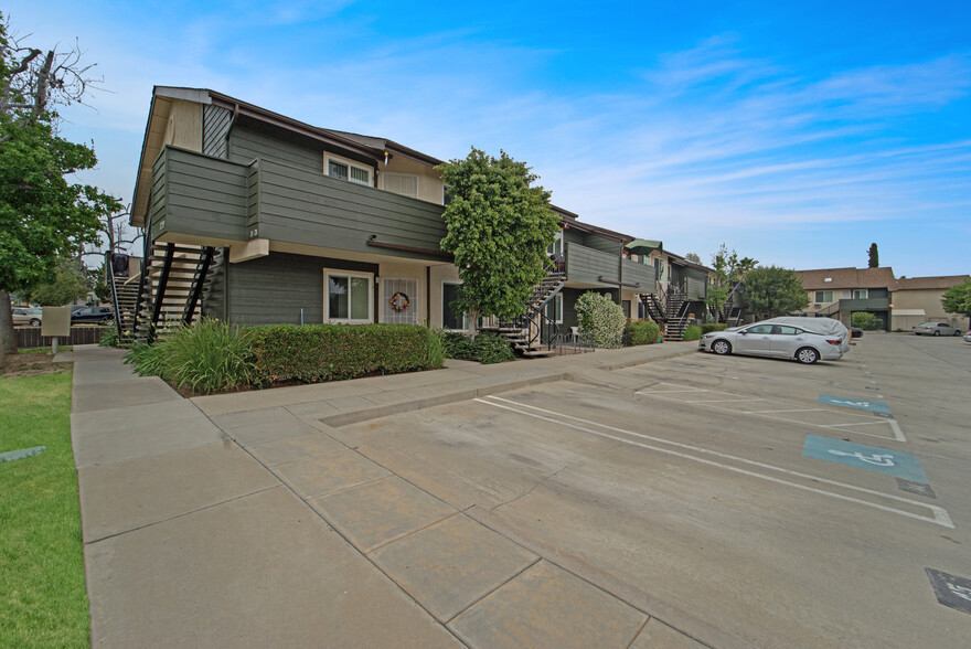 1219 Persimmon Ave, El Cajon, CA for sale - Building Photo - Image 1 of 1