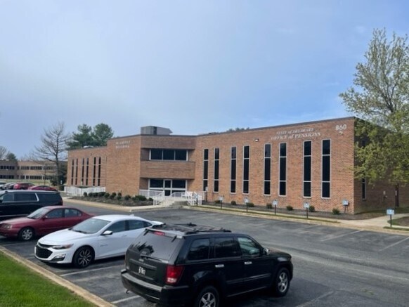 860 Silver Lake Blvd, Dover, DE for sale Building Photo- Image 1 of 1