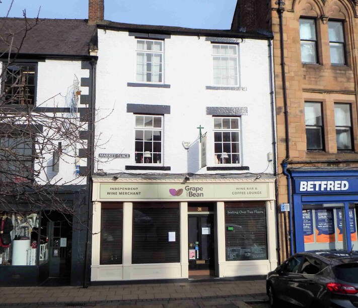 31 Market Pl, Hexham for sale Primary Photo- Image 1 of 1