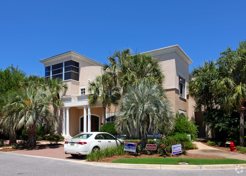 4481 Legendary Dr, Destin, FL for sale - Primary Photo - Image 1 of 1