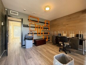 6086 Brockton Ave, Riverside, CA to rent Interior Photo- Image 1 of 9