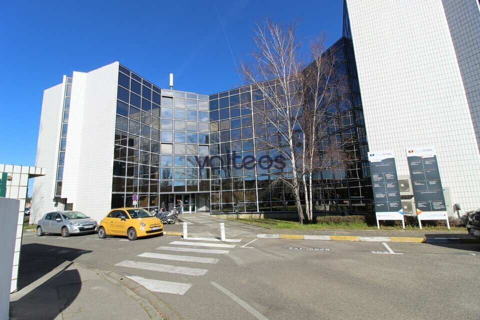 2 Ter Rue Marcel Doret, Blagnac to rent Building Photo- Image 1 of 10