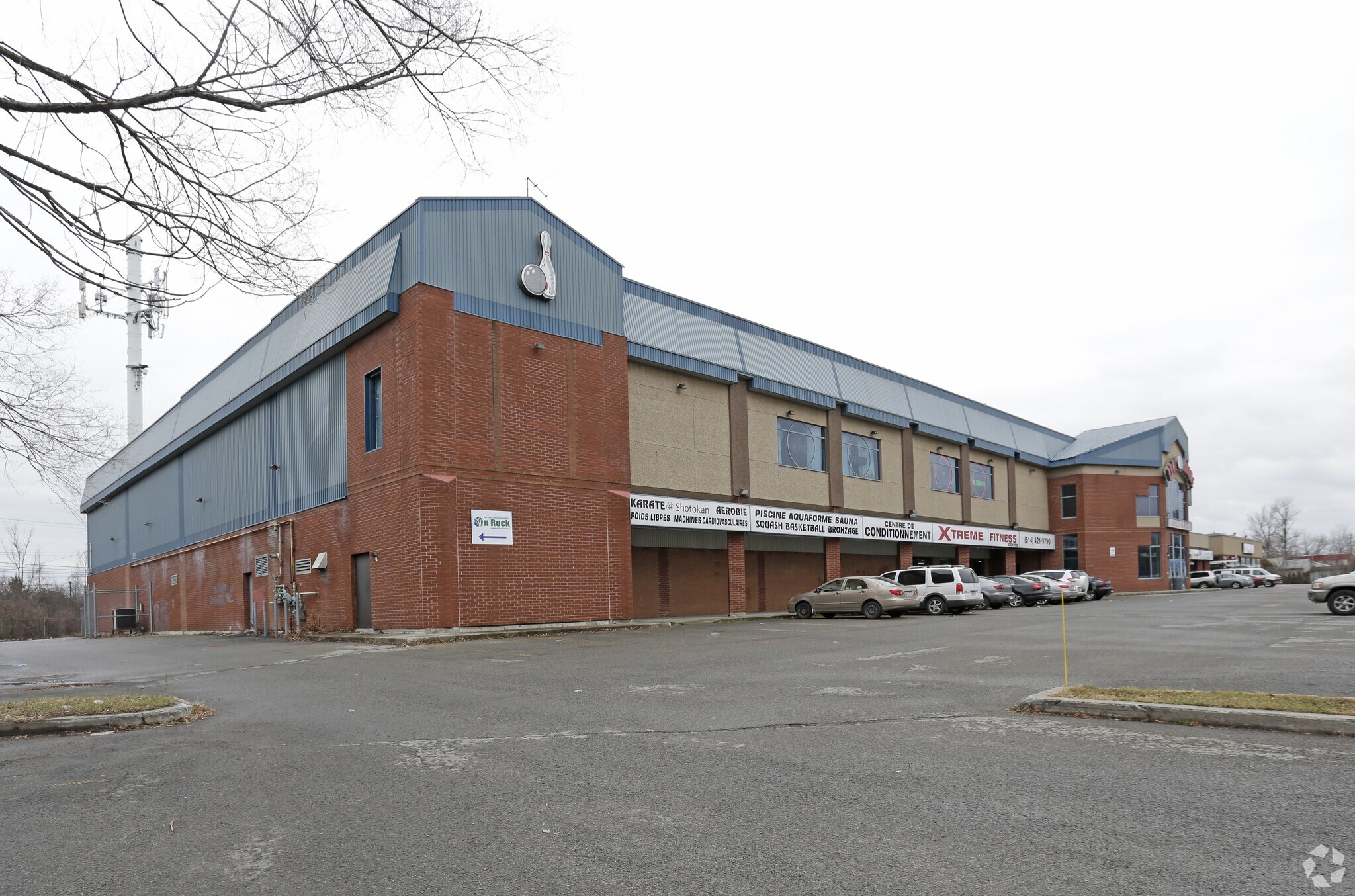 9562-9574 Boul Gouin W, Montréal, QC for sale Primary Photo- Image 1 of 1