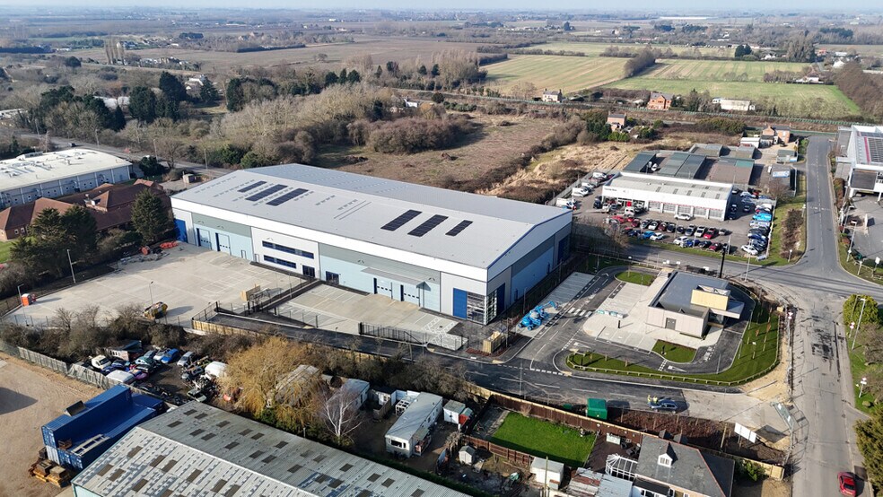 Cromwell Rd, Wisbech to rent - Aerial - Image 3 of 5