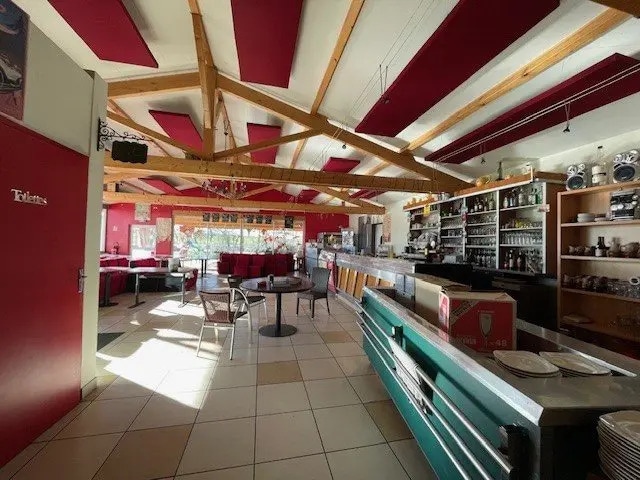 Vente Commerce 700 m²