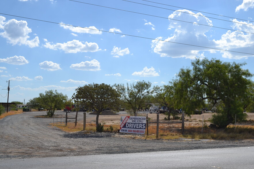 16746 US Highway 83 N, Laredo, TX for sale - Other - Image 1 of 1