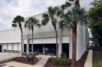 1501 W Copans Rd, Pompano Beach, FL to rent Building Photo- Image 1 of 5