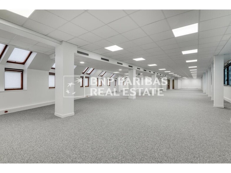 164 Rue Victor Hugo, Levallois-Perret to rent - Building Photo - Image 3 of 14