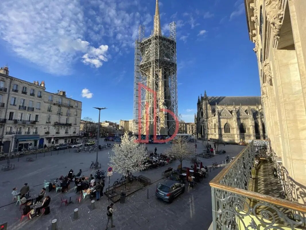 Office in Bordeaux to rent Building Photo- Image 1 of 6