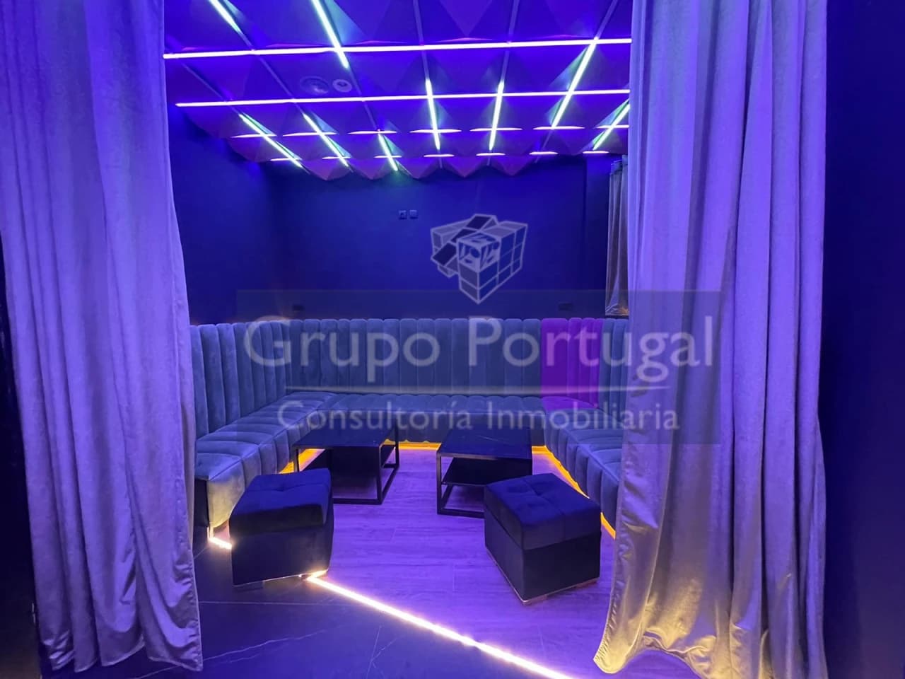 Retail in Madrid, Madrid to rent Interior Photo- Image 1 of 8