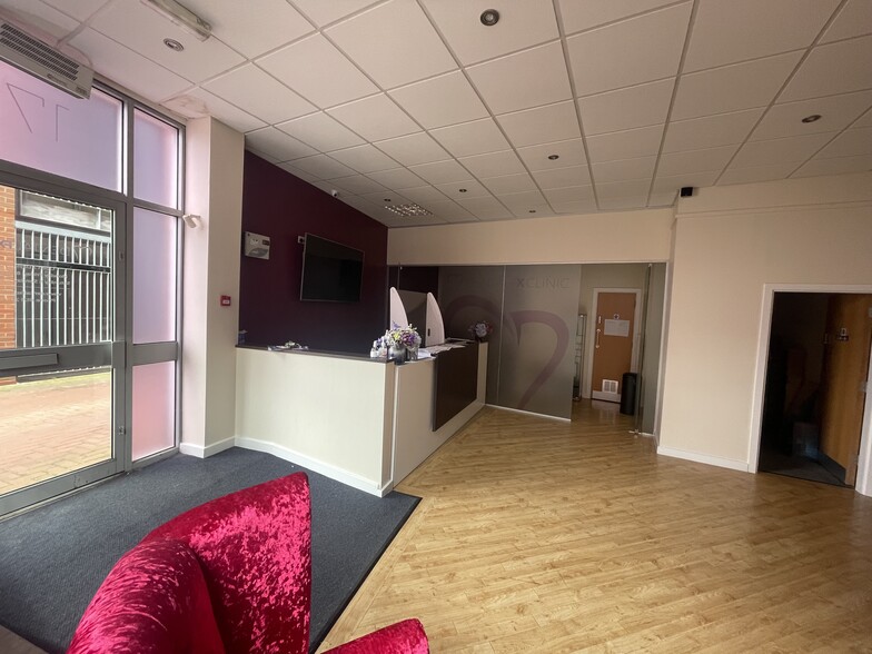 Tenby St, Birmingham for rent - Interior Photo - Image 2 of 6