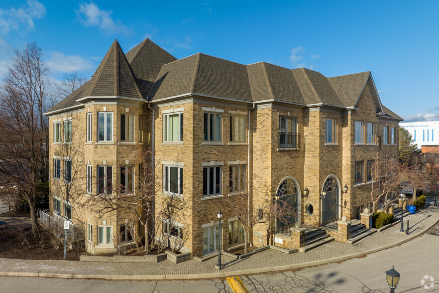 410-420 N Service Rd E, Oakville, ON for rent - Building Photo - Image 1 of 13