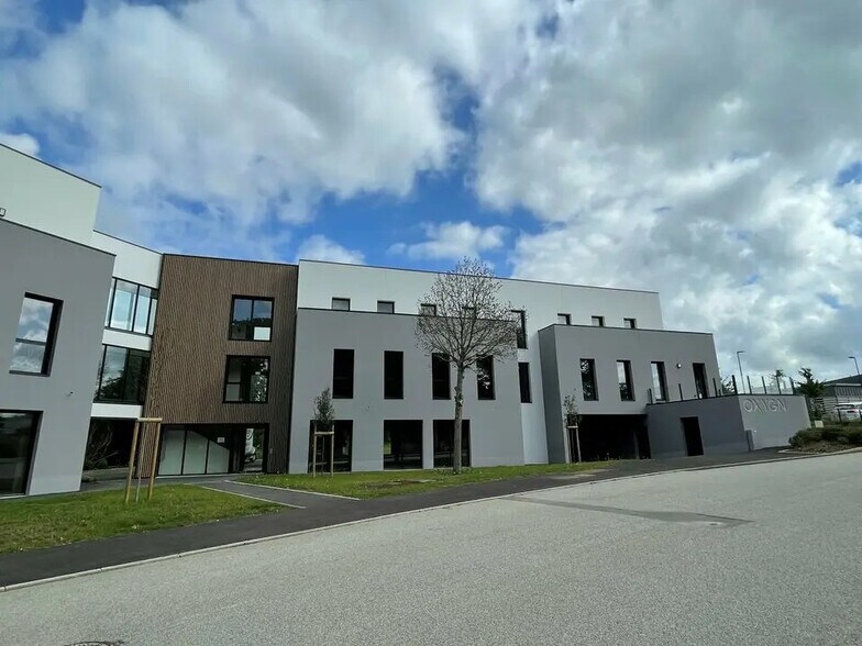 Office in Vannes for sale - Building Photo - Image 3 of 4