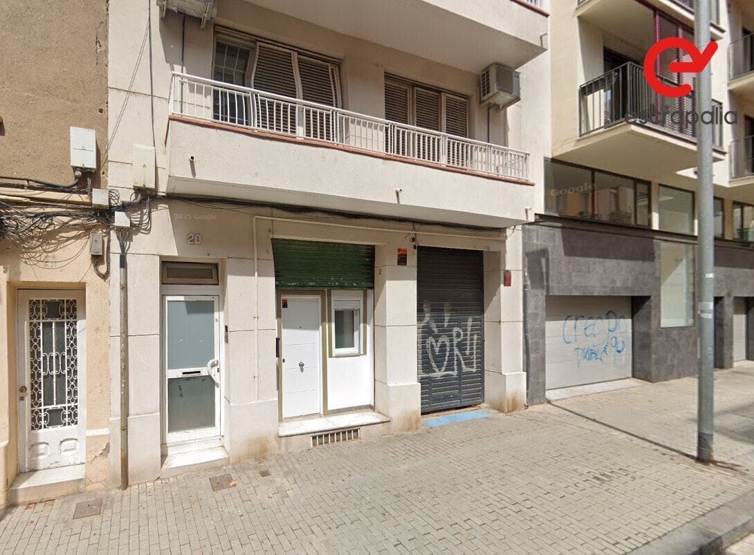 Calle Monges de, 20, Sant Adrià de Besòs, Barcelona for sale Primary Photo- Image 1 of 3