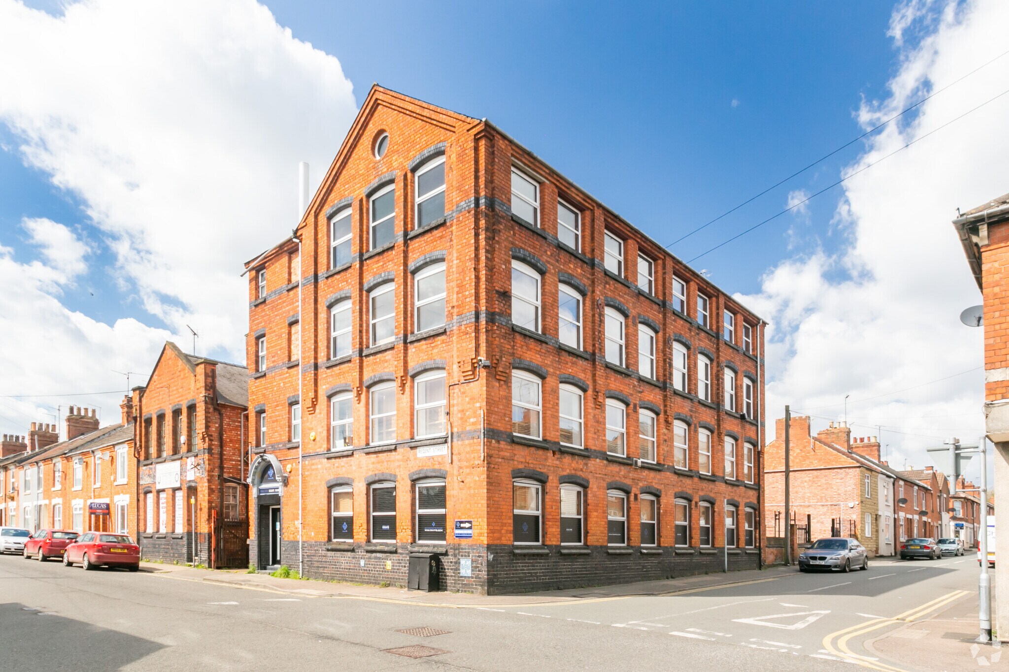 143 Regent St, Kettering to rent Primary Photo- Image 1 of 14
