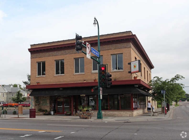 1822 E Lake St, Minneapolis, MN for rent - Primary Photo - Image 1 of 5