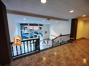 Retail in Martorell, Barcelona to rent Interior Photo- Image 1 of 4