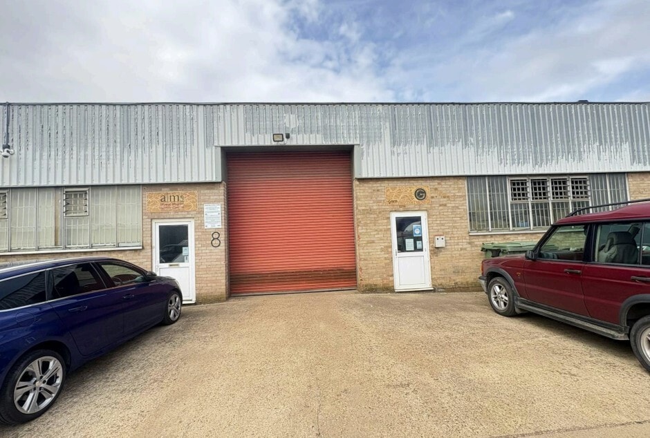 Saville Rd, Peterborough to rent Building Photo- Image 1 of 7