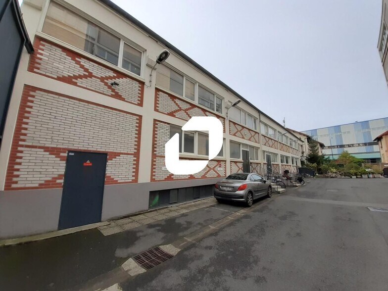 Office in Montreuil to rent - Building Photo - Image 2 of 17