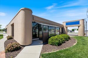 More details for 2901 W Broadway St, Council Bluffs, IA - Retail for Rent