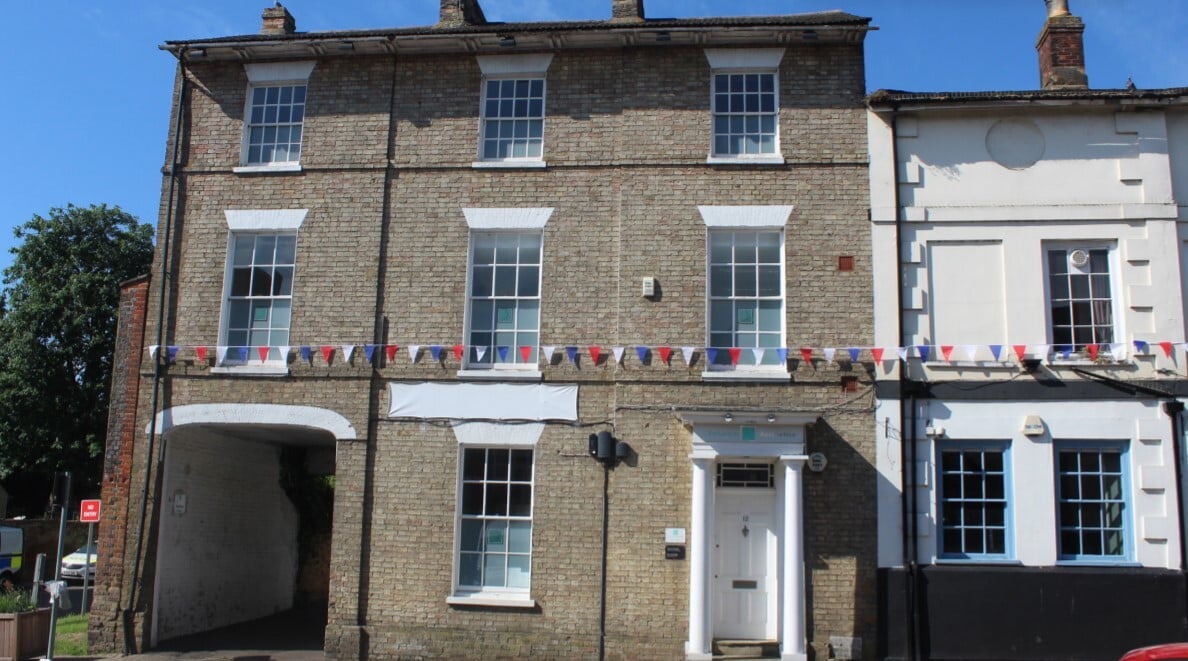 12 Lake St, Leighton Buzzard for sale Primary Photo- Image 1 of 1