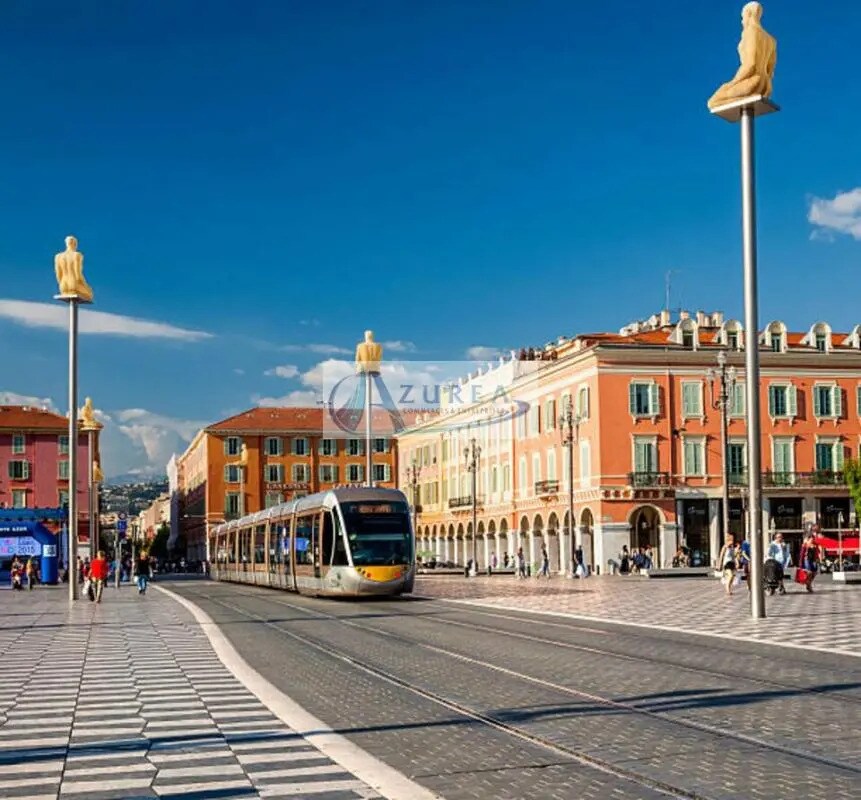 Retail in Nice for sale Aerial- Image 1 of 4