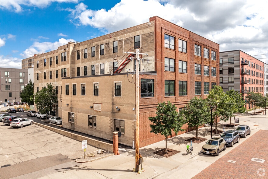 900 N 3rd St, Minneapolis, MN for rent - Building Photo - Image 3 of 13