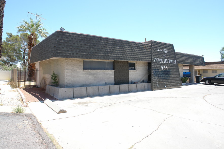 935 S Decatur Blvd, Las Vegas, NV for sale - Primary Photo - Image 1 of 1