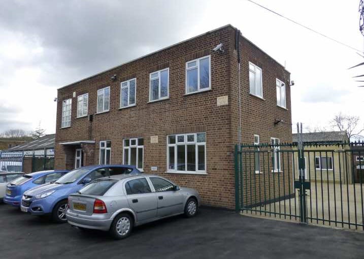 Breakspear Rd, Ruislip for sale - Primary Photo - Image 1 of 1