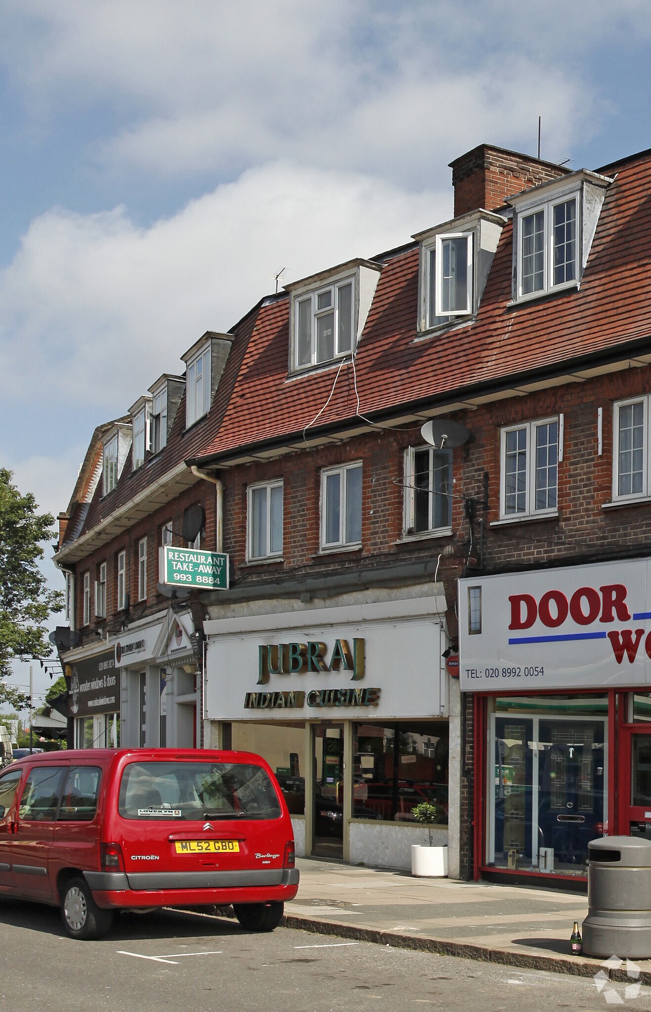 7 Park Para, London for sale Primary Photo- Image 1 of 1